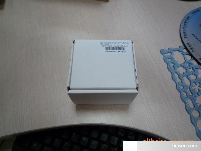 DSE701AS盒子【图二】 701/702模块专为发电机组的控制而设计,通过面板上按钮与钥匙开关控制发电机。DSE701/702AS手动控制发电机组的启动及停止,DSE702MS-HC通过高亮LED指示故障内容。 主要特点: 一、微型电脑控制 二、手动启动、停机 三、LED指示故障信 四、LCD运行累计时 飞瑞电子有限公司成立于2007年,是专业生产、销售和维护发电机电控系统部件先驱之一.