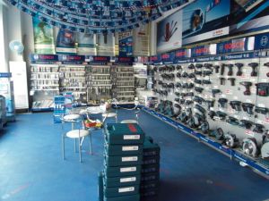 东莞市莞城展鹏电动工具配件店