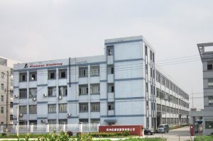 >>公司介绍   杭州拓哲服饰有限公司自有文化衫印花车间,服装车间
