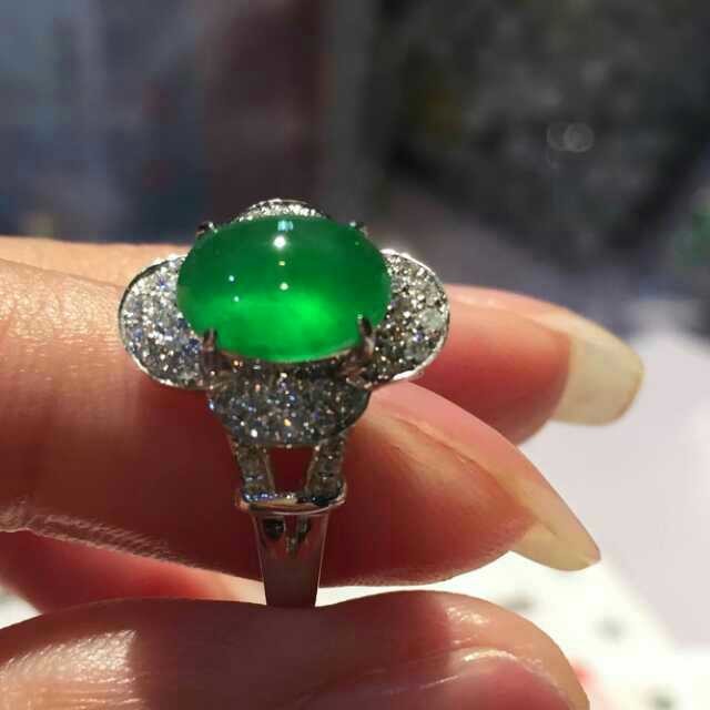 木女翡翠帝王绿女式戒指天然a货冰种戒面,极品收藏18k