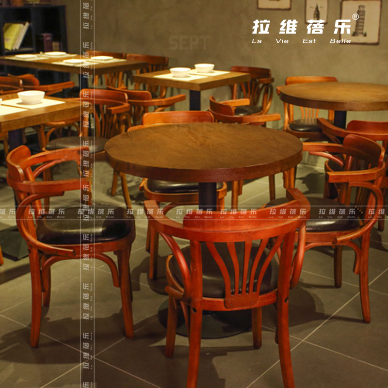 供应北欧风格桌椅(甜品店桌椅)烘焙店桌椅(实木桌椅) 拉维蓓乐是上海振腾木器有限公司旗下品牌之一,公司有17年的发展历史,是专业提供高档定制的北欧风格桌椅(甜品店桌椅)烘焙店桌椅(实木桌椅)等的厂家,因为专注所以我们是北欧风格桌椅(甜品店桌椅)烘焙店桌椅(实木桌椅)中富有经验的一家,公司成功设计装修过多家知名连锁咖啡厅(星巴克风格/韩式),甜品店(韩式/日式),西餐厅(复古/日式/工业风) 等等餐饮门店,我们目标是一直做最好的北欧风格桌椅(甜品店桌椅)烘焙店桌椅(实木桌椅)的供应商里的领航者,能让更多追